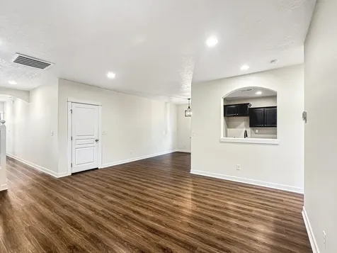 61764 SE Camellia Street Bend OR 97702