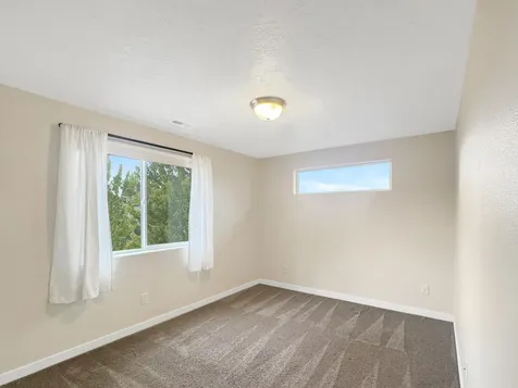61764 SE Camellia Street Bend OR 97702