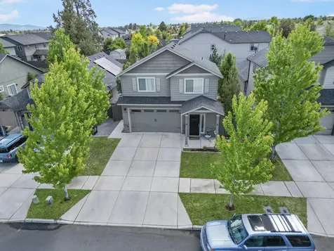 61764 SE Camellia Street Bend OR 97702