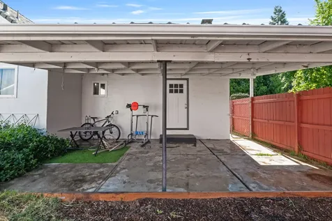 1564 Carnahan Drive Grants Pass OR 97527