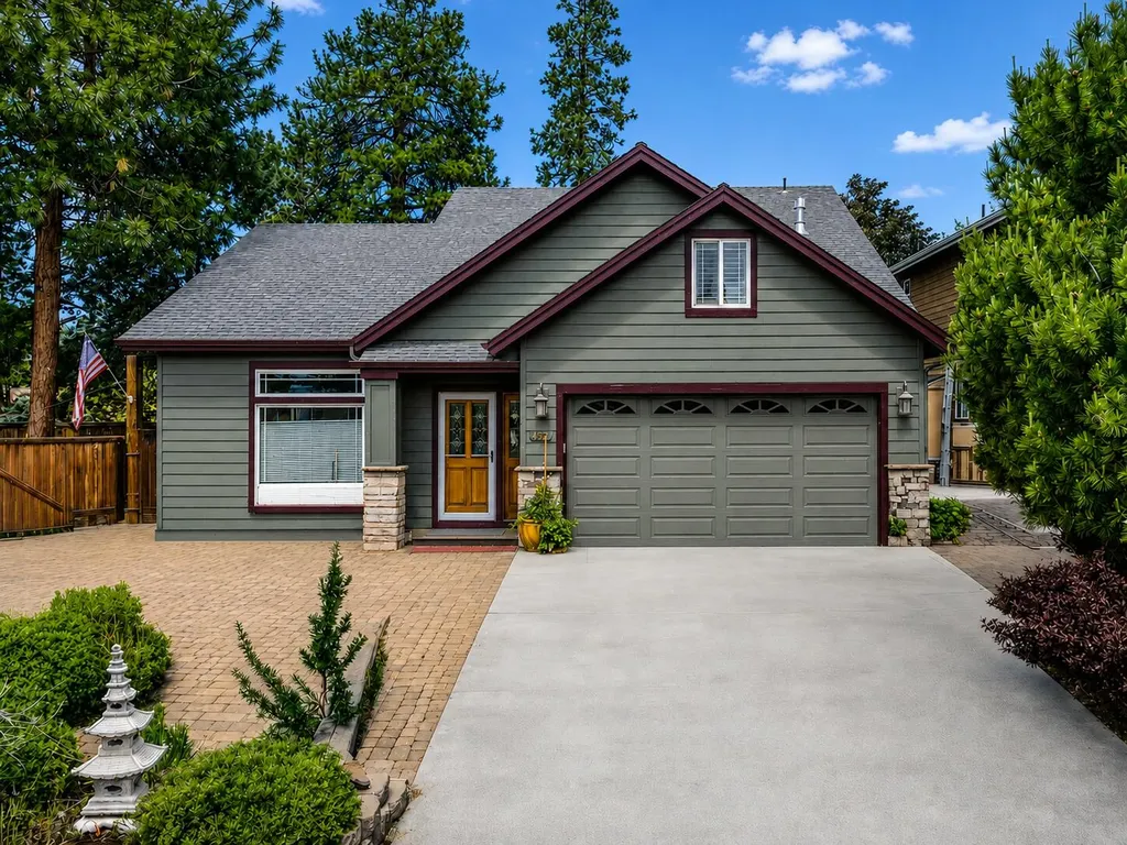 1652 NE Redrose Court Bend OR 97701