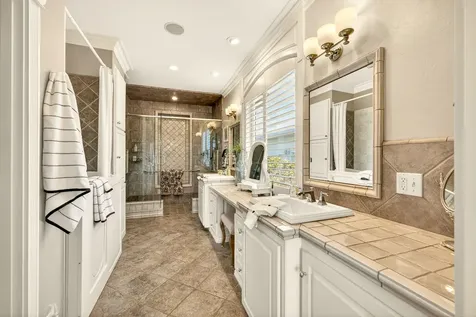 197 Whispering Drive Grants Pass OR 97527