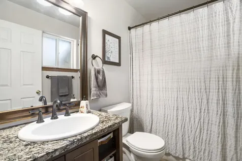 51445 Ash Road La Pine OR 97739