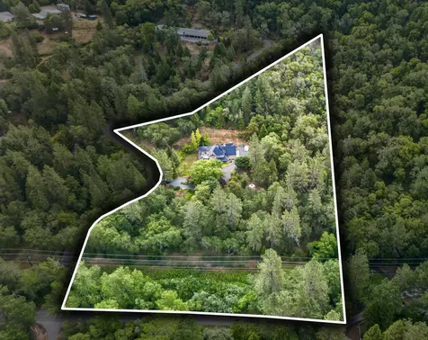 3773 Helms Road Grants Pass OR 97527