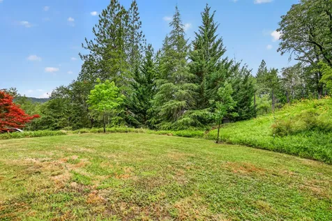 3773 Helms Road Grants Pass OR 97527