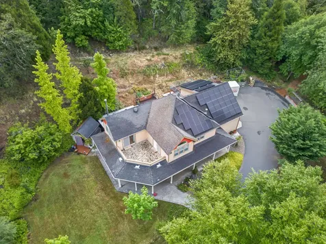 3773 Helms Road Grants Pass OR 97527