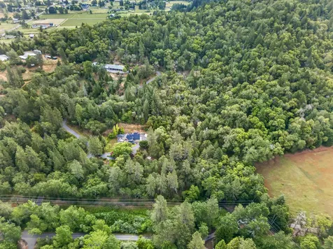 3773 Helms Road Grants Pass OR 97527