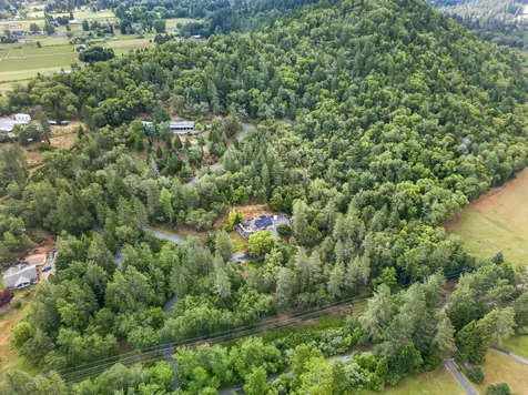 3773 Helms Road Grants Pass OR 97527