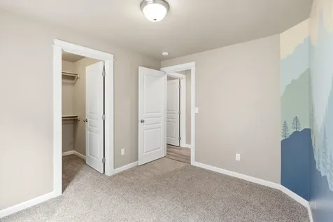 518 Woodlark Drive Medford OR 97501