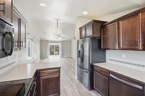 518 Woodlark Drive Medford OR 97501