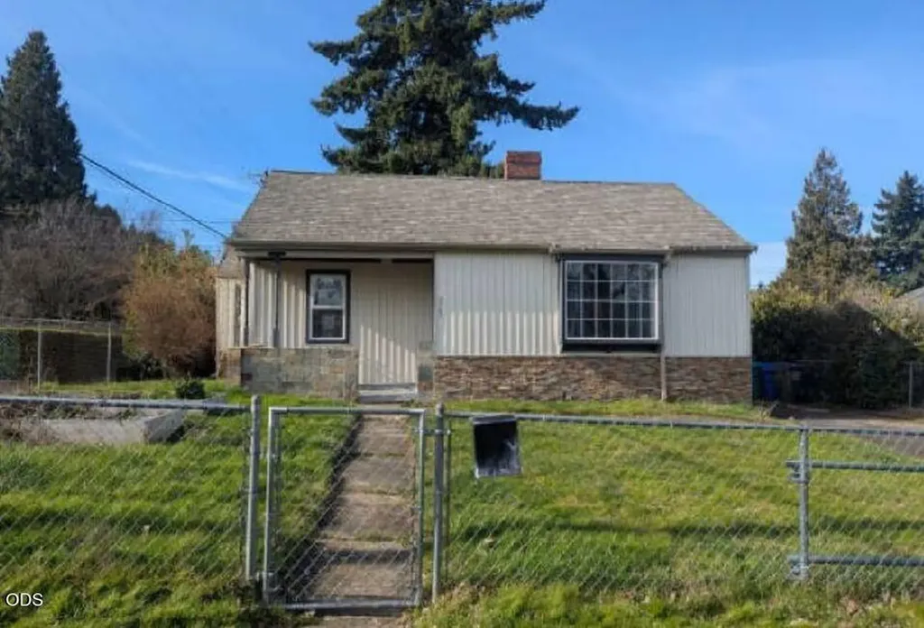 3707 NE 113th Avenue Portland OR 97220