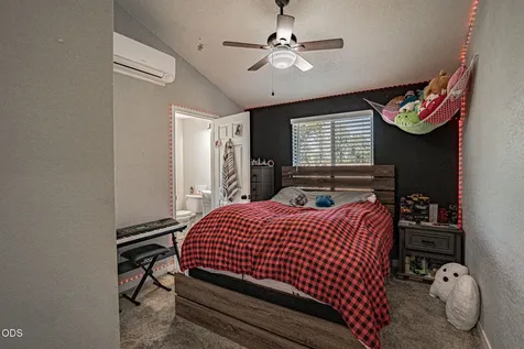 5247 Dobrot Way Central Point OR 97502