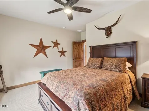 360 Vista Rim Drive Redmond OR 97756