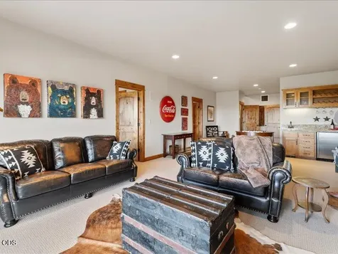 360 Vista Rim Drive Redmond OR 97756