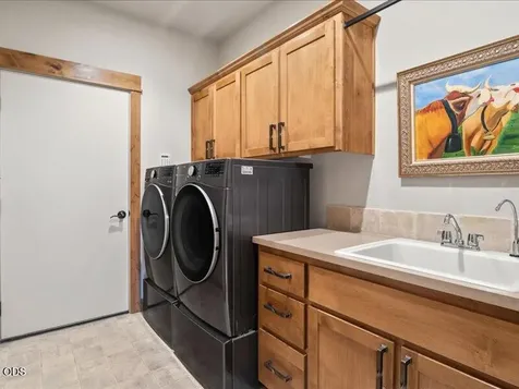 360 Vista Rim Drive Redmond OR 97756