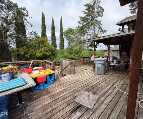 1740 NE Beverly Drive Grants Pass OR 97526