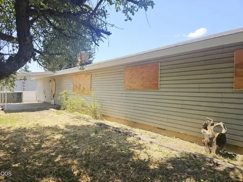 2535 Madison Street Klamath Falls OR 97603