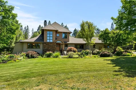 693 Horizon Hills Road Williams OR 97544