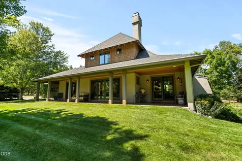 693 Horizon Hills Road Williams OR 97544