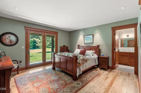 693 Horizon Hills Road Williams OR 97544