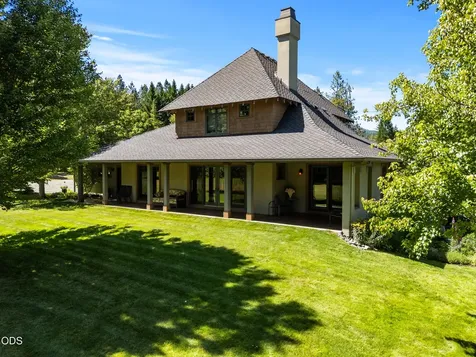 693 Horizon Hills Road Williams OR 97544