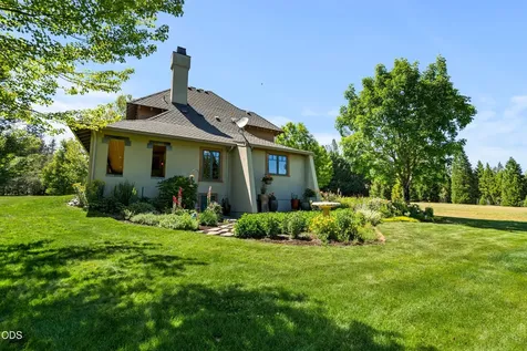 693 Horizon Hills Road Williams OR 97544