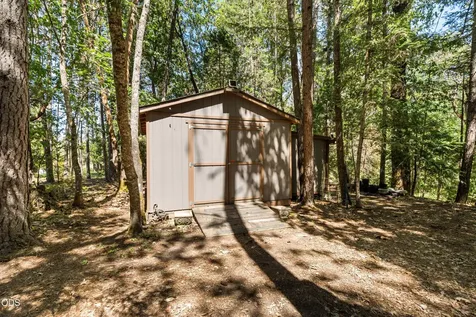 693 Horizon Hills Road Williams OR 97544