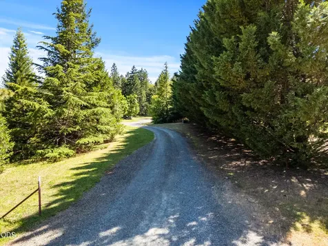 693 Horizon Hills Road Williams OR 97544