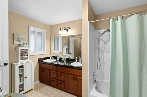 1769 Serenity Drive Medford OR 97504