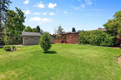 1769 Serenity Drive Medford OR 97504