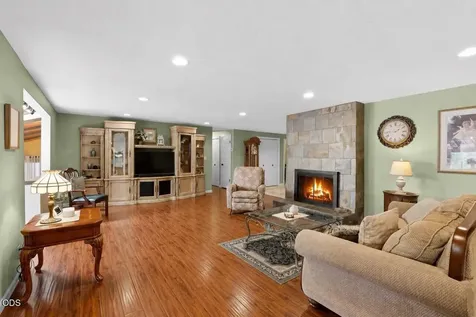 1769 Serenity Drive Medford OR 97504