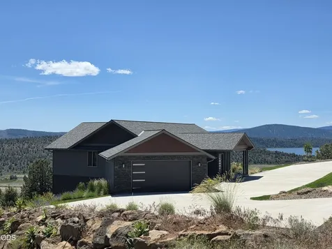 7306 Hanks Marsh Vista Klamath Falls OR 97601