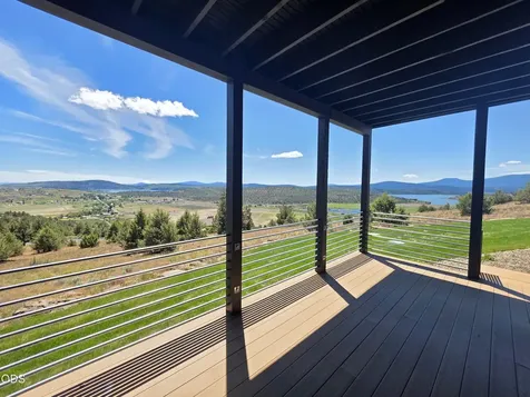 7306 Hanks Marsh Vista Klamath Falls OR 97601