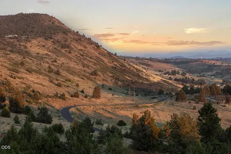 7306 Hanks Marsh Vista Klamath Falls OR 97601