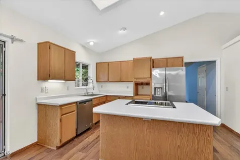 1222 Monroe Way Grants Pass OR 97527