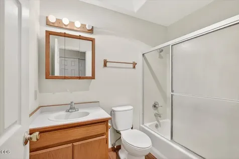 1222 Monroe Way Grants Pass OR 97527