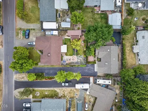 1222 Monroe Way Grants Pass OR 97527