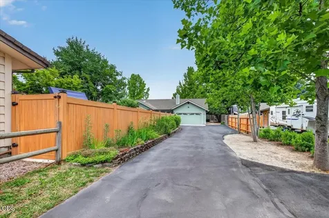 1222 Monroe Way Grants Pass OR 97527