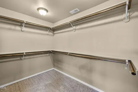 21154 Darnel Avenue Bend OR 97702