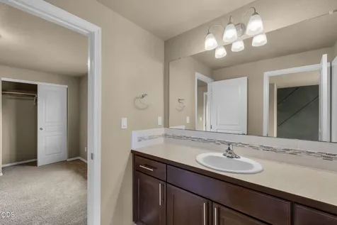 21154 Darnel Avenue Bend OR 97702