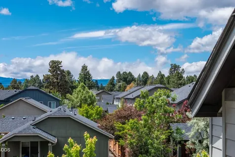 21154 Darnel Avenue Bend OR 97702