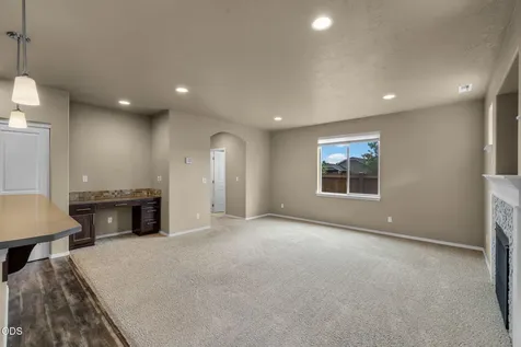 21154 Darnel Avenue Bend OR 97702