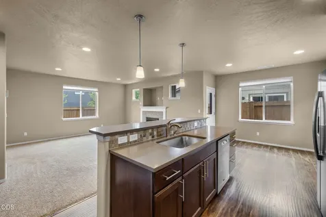 21154 Darnel Avenue Bend OR 97702