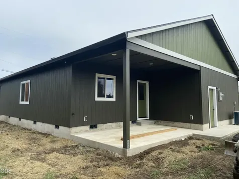 126 Lorraine Avenue Eagle Point OR 97524