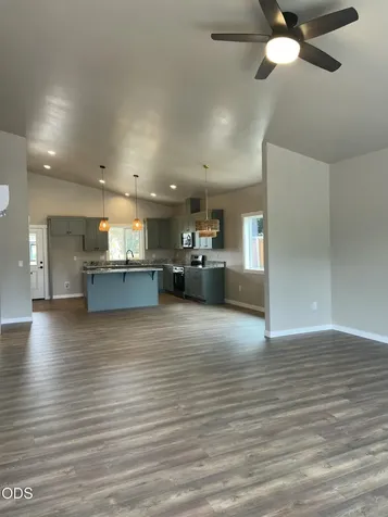126 Lorraine Avenue Eagle Point OR 97524
