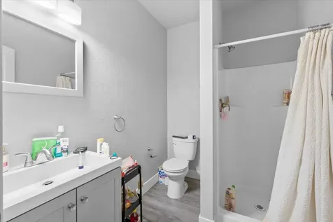 441 N 1st Street Central Point OR 97502