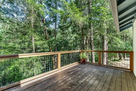 1537 Murphy Creek Road Grants Pass OR 97527