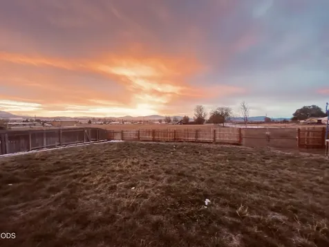 10112 Wright Avenue Klamath Falls OR 97603