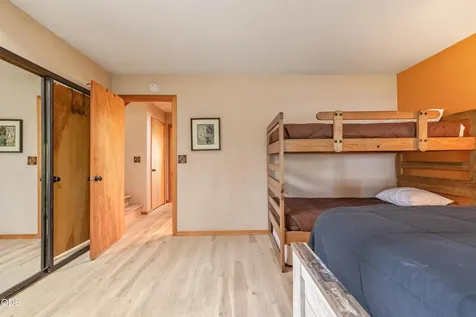 57241 Mashie Lane Sunriver OR 97707