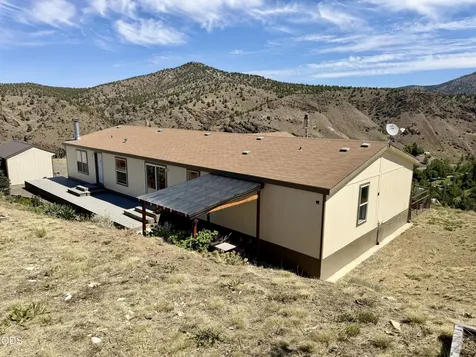 101 SW Huddleston Heights Drive Mitchell OR 97750